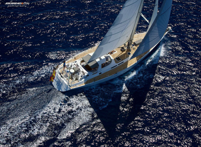 atlantic crossing in sailboat